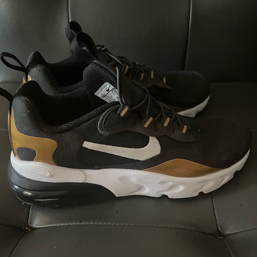 Big Girls Nike Sneakers